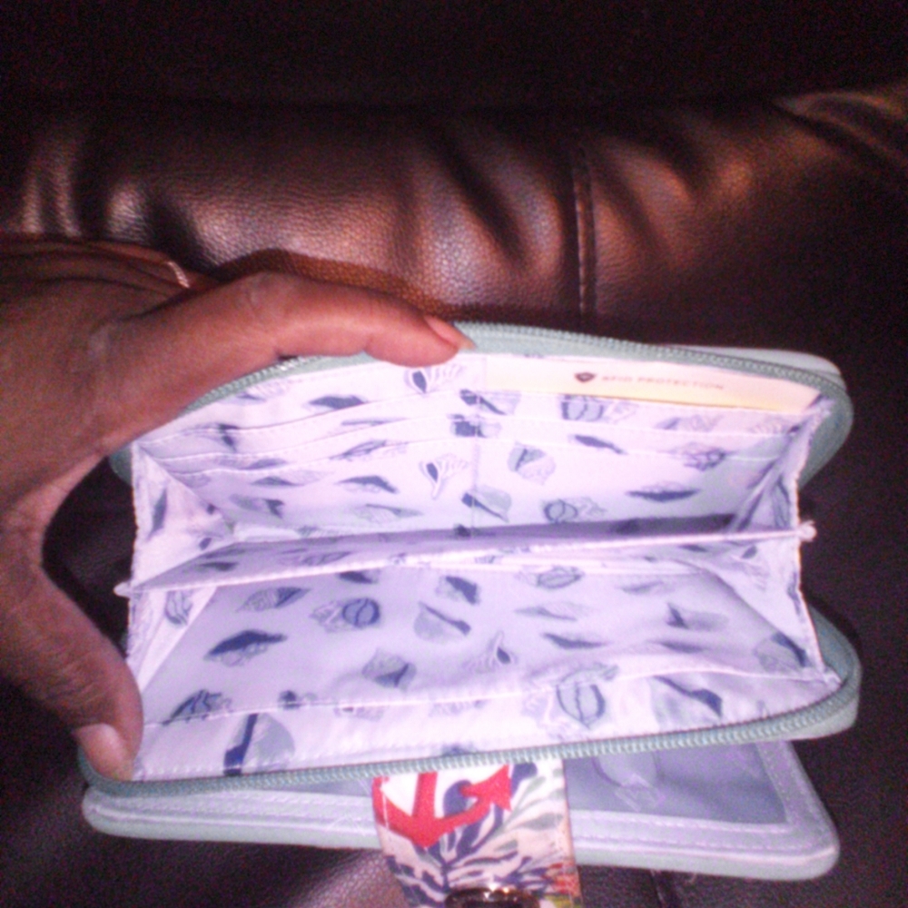 Wallet - Picture 5 of 5